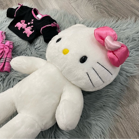 BUILD A BEAR|HELLO KITTY heart bow w/plaid Scotty dog outfit & skecher sneakers - Picture 7 of 15